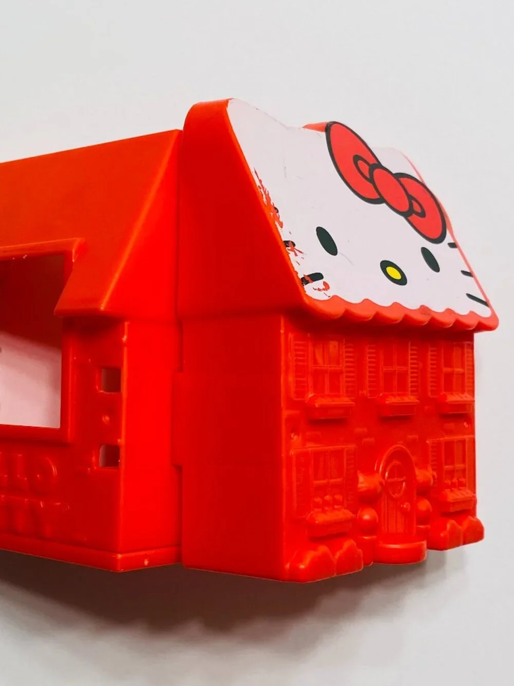 McDonald's Happy Meal Hello Kitty House, 2016